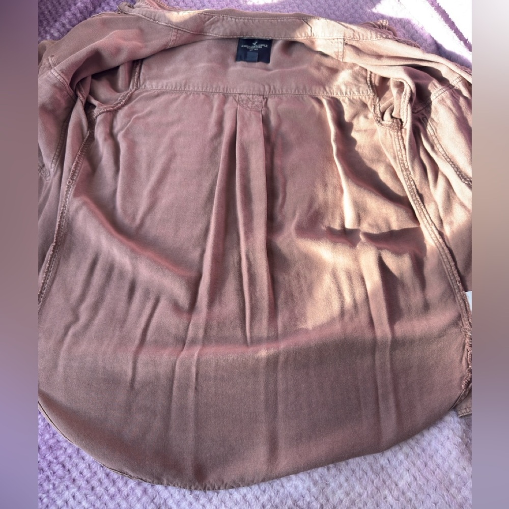 American Eagle Dusty Rose Boyfriend Fit Shirt - Picture 8 of 8